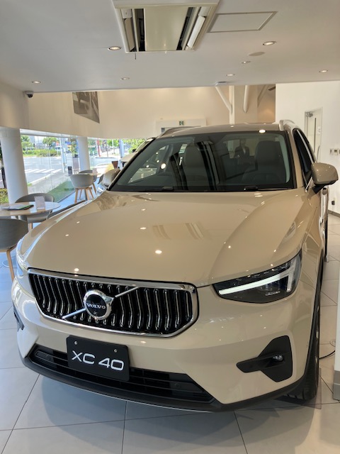 XC40 Ultra B4 AWD